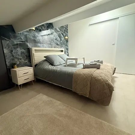 Elegance, Design, Calme, Clim Et Parking *