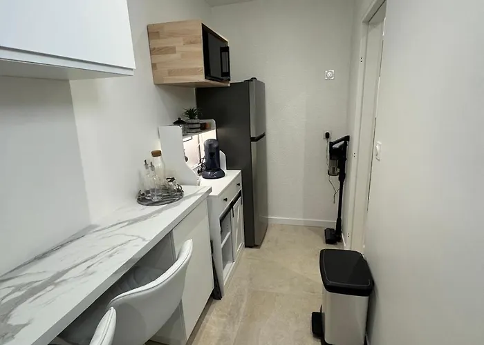 Apartment Elegance, Design, Calme, Clim Et Parking