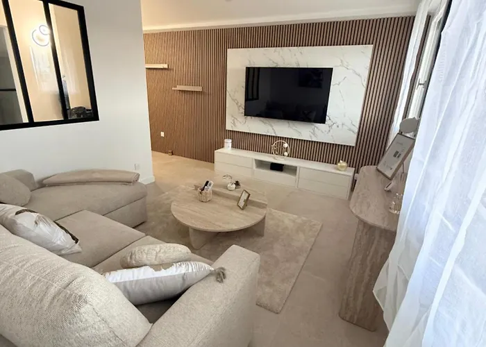 Elegance, Design, Calme, Clim Et Parking شقة *