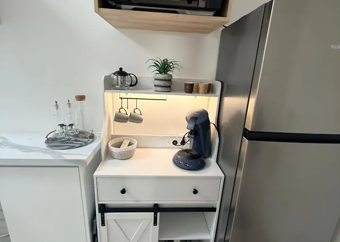 Elegance, Design, Calme, Clim Et Parking